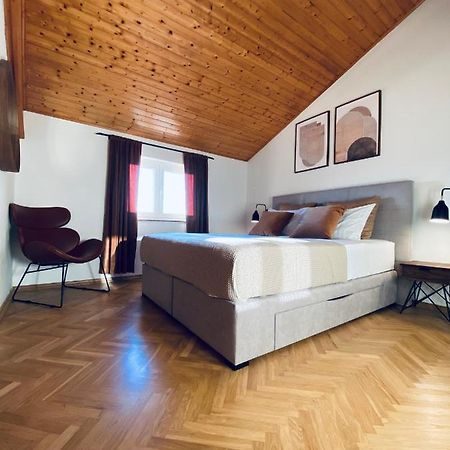 Cirjak Apartments Biograd Na Moru Extérieur photo