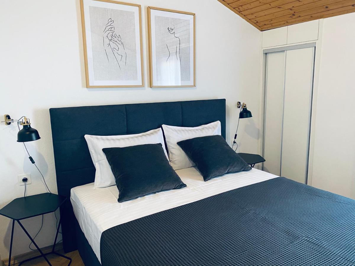 Cirjak Apartments Biograd Na Moru Extérieur photo