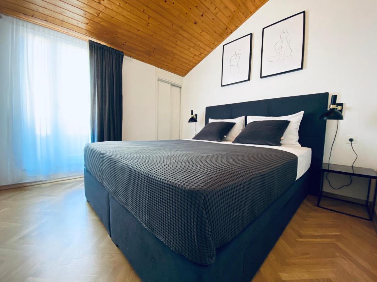 Cirjak Apartments Biograd Na Moru Extérieur photo