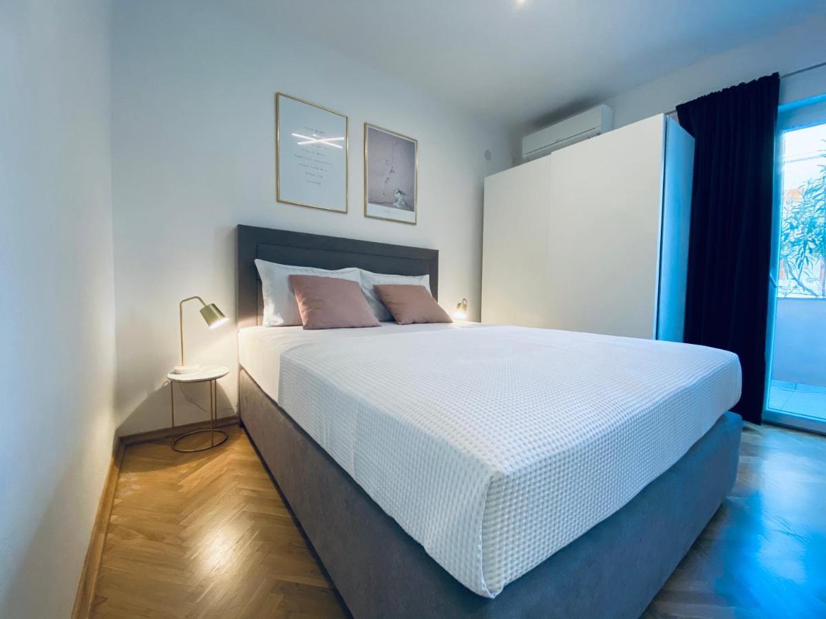 Cirjak Apartments Biograd Na Moru Extérieur photo