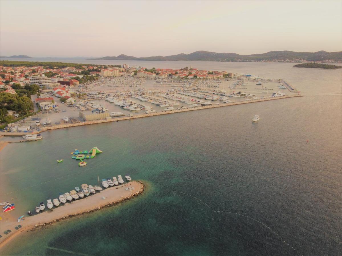 Cirjak Apartments Biograd Na Moru Extérieur photo