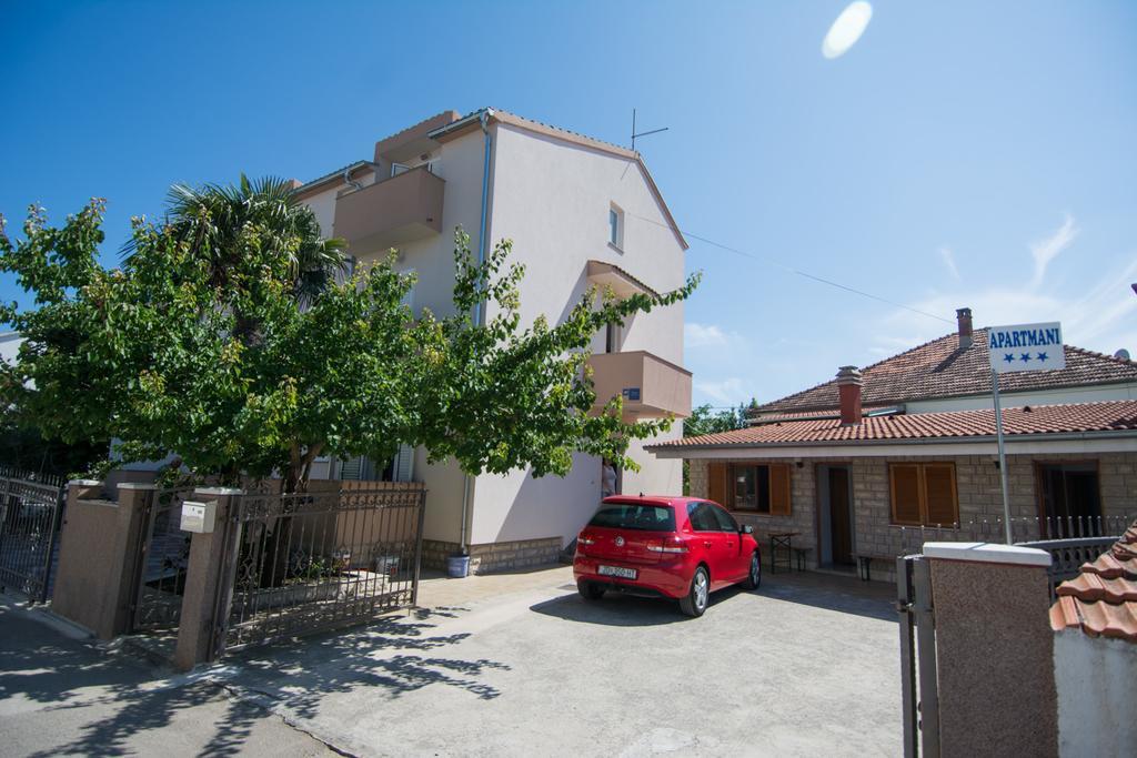 Cirjak Apartments Biograd Na Moru Extérieur photo