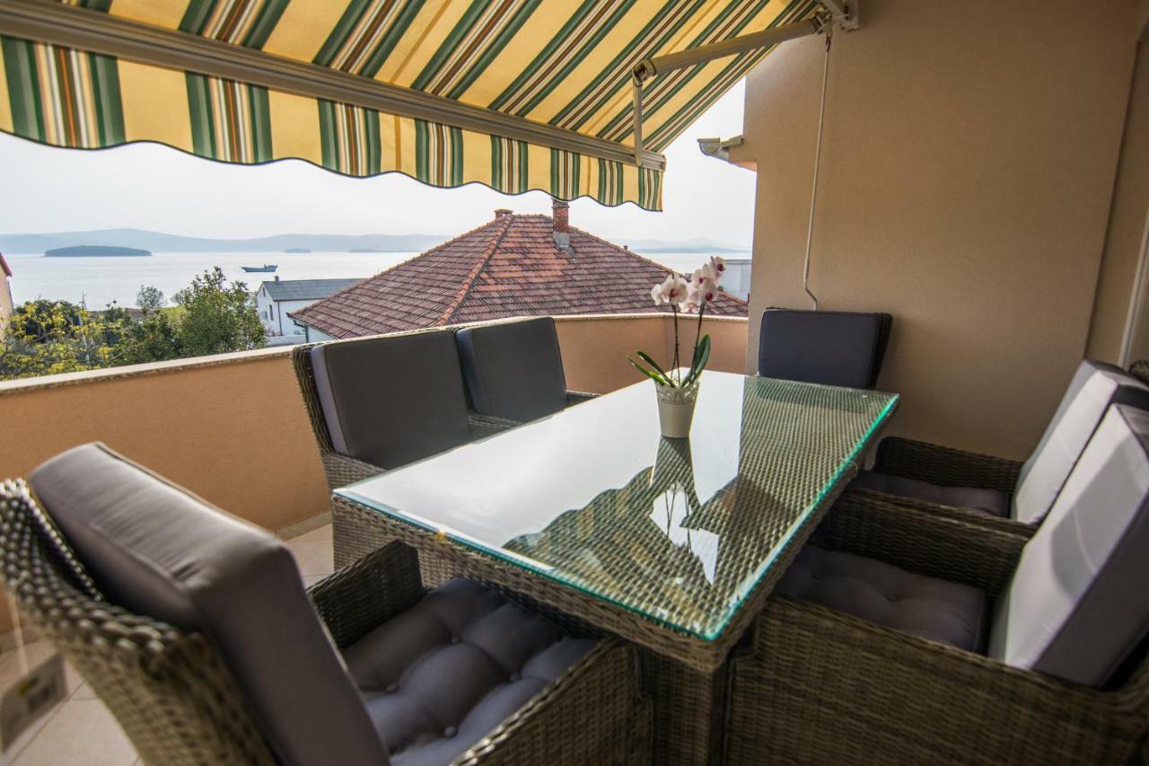 Cirjak Apartments Biograd Na Moru Extérieur photo