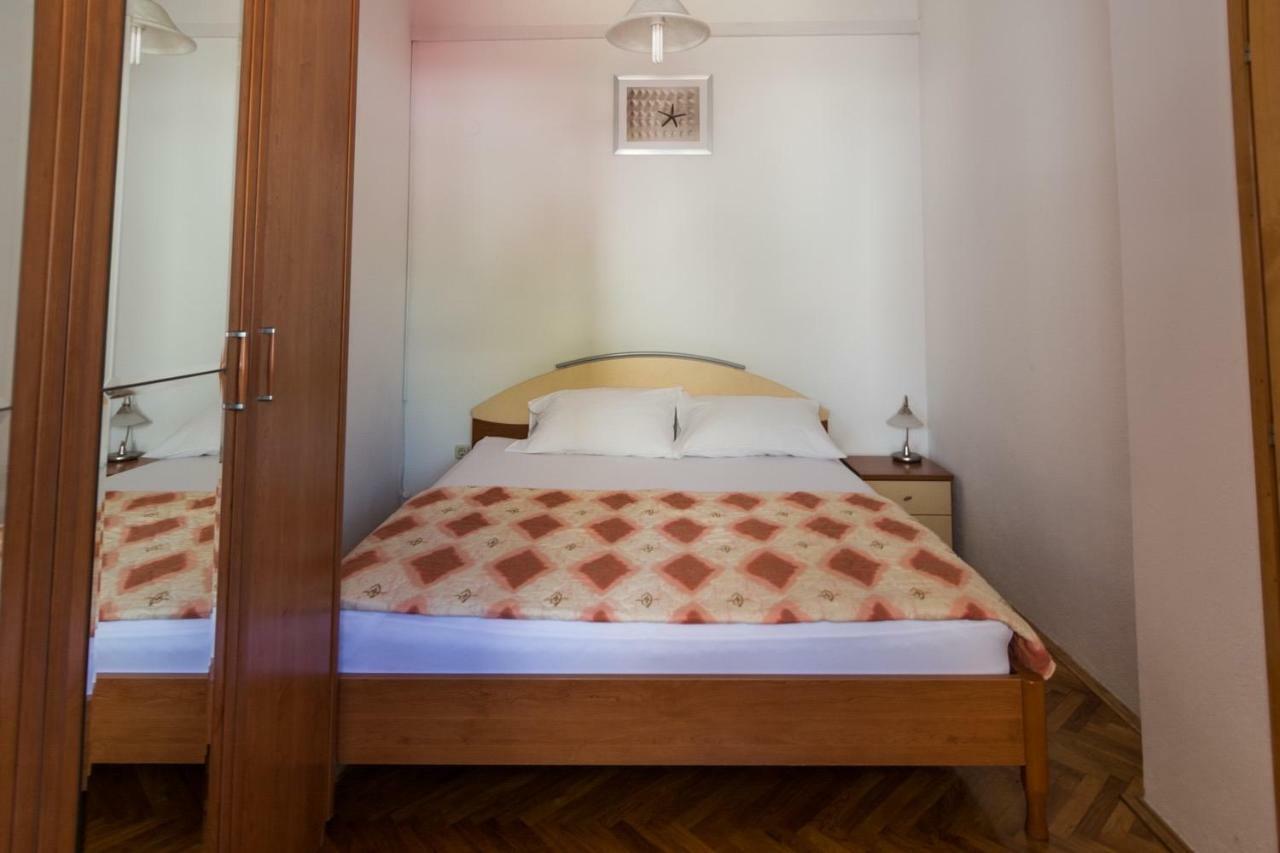 Cirjak Apartments Biograd Na Moru Extérieur photo