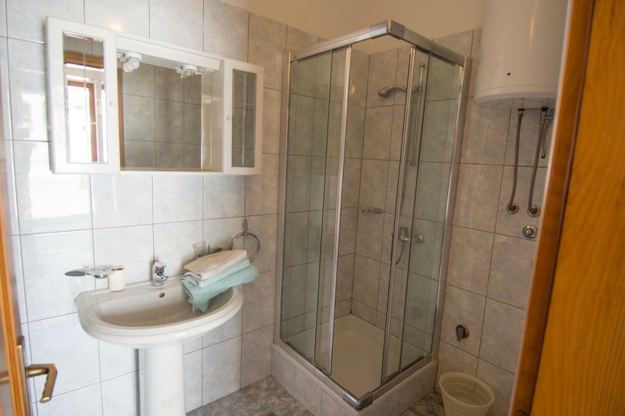 Cirjak Apartments Biograd Na Moru Extérieur photo